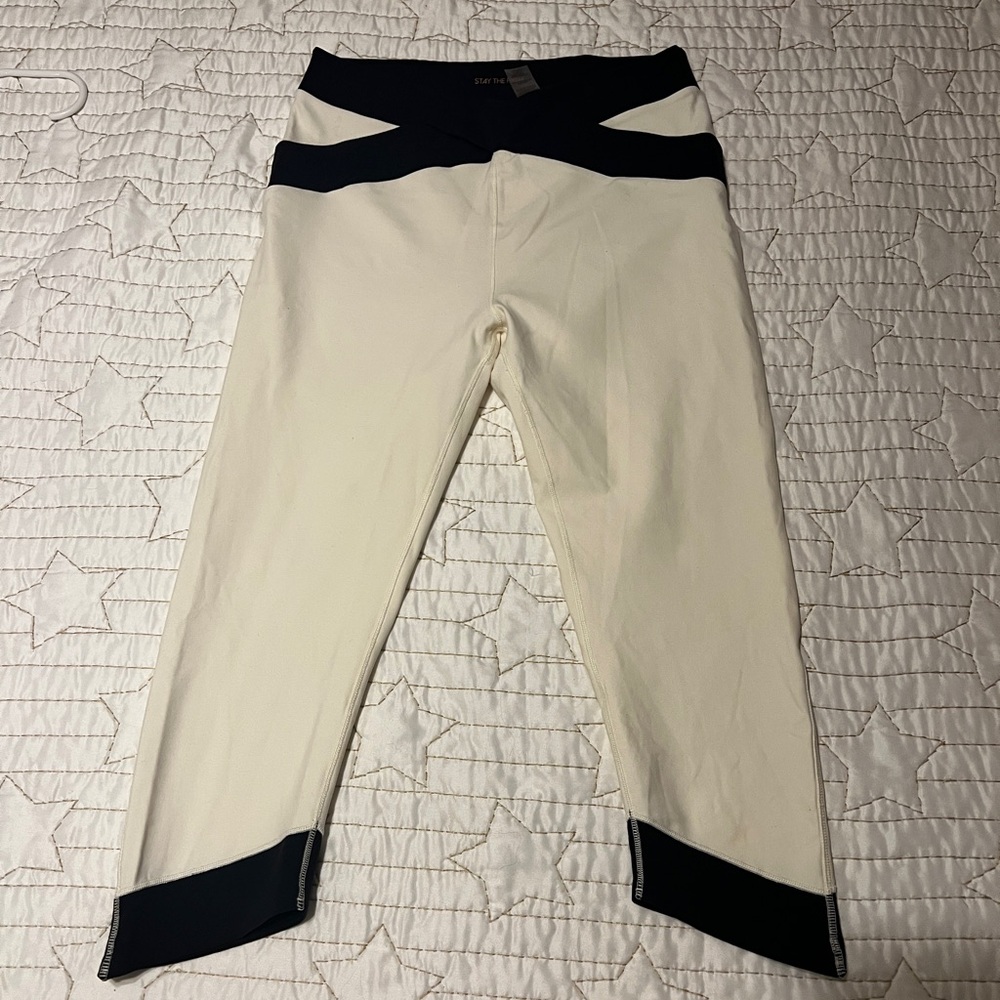 Calia Black and Cream cropped Leggings